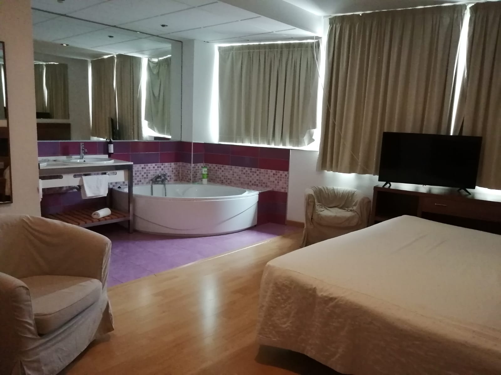 Habitación suite Hotel El Cruce de la Moraleda